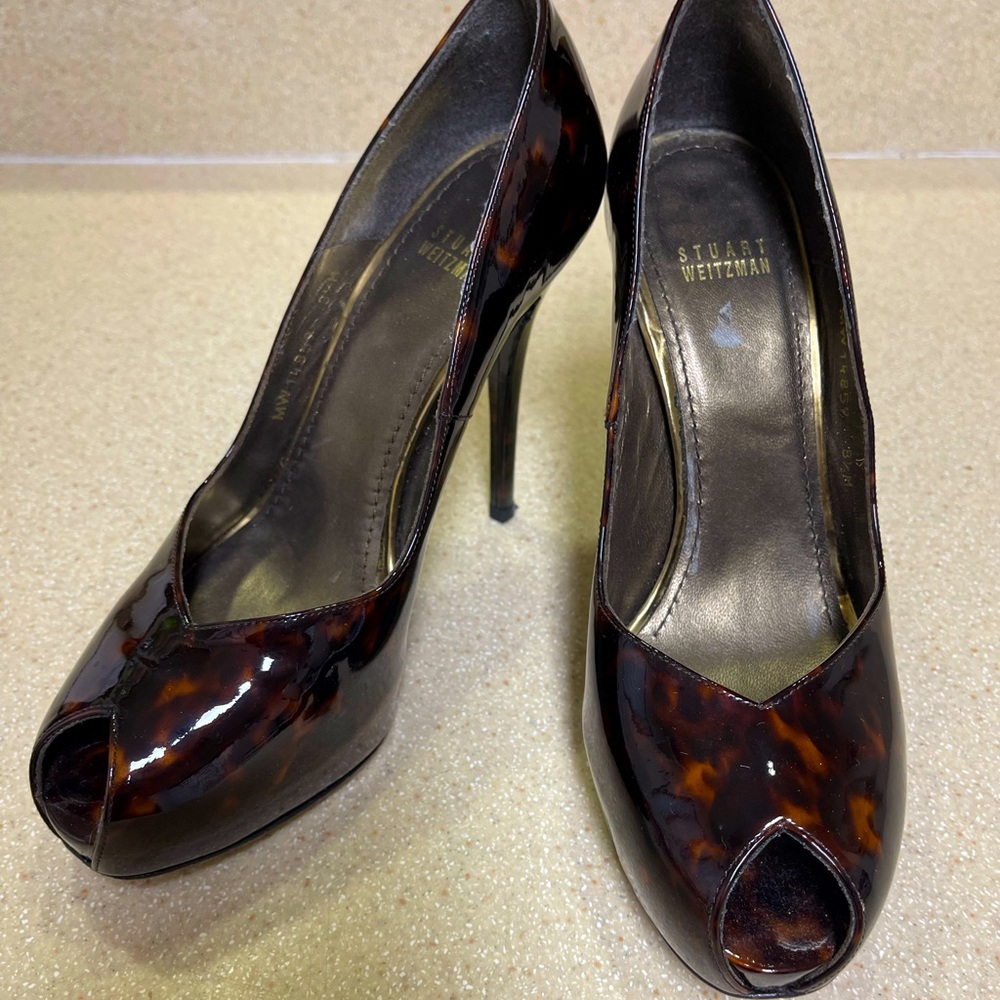 Stuart Weitzman Tortoise Patent Open Toe Heels - image 1